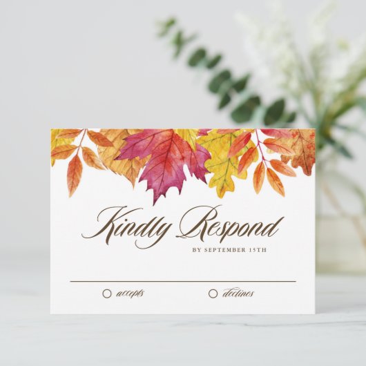 Waterverf Falling verlaat Garland Herfstbruiloft RSVP Kaartje (Staand voorkant)