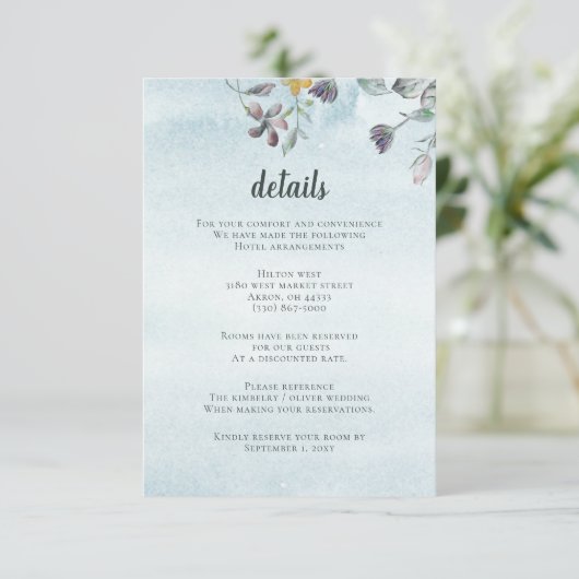 Waterverf Floral Botanical Dusty Blue Wedding Informatiekaartje (Staand voorkant)