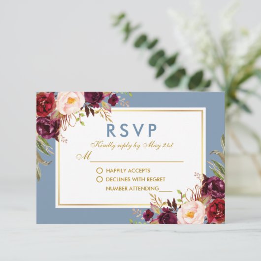 Waterverf Floral Burgundy Dusty Blue Gold Wedding RSVP Kaartje (Staand voorkant)