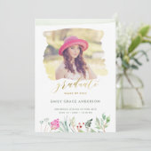 Waterverf Floral Gold Script Photo Afstuderen Aankondiging (Staand voorkant)