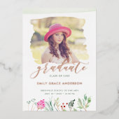 Waterverf Floral Gold Script Photo Afstuderen Folie Uitnodiging (Voorkant)