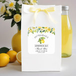Waterverf Floral Lemon Limoncello Bruiloft Vierkante Sticker<br><div class="desc">Elegant Waterverf geel bloemencitroen groen zelfgemaakte limoncello bruiloft dank u Stickers</div>