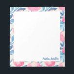 Waterverf Floral Patroon Roze Blauwe Naam Notitieblok<br><div class="desc">Een  bloempatroon van schattige bloemen geschilderd met waterverven in tintelingen blauw en roze,  gepersonaliseerd met jouw naam. Neem contact met me op met vragen of verzoeken.</div>