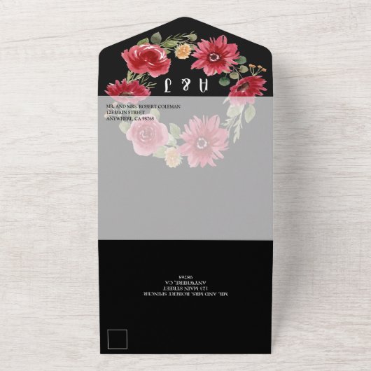 Waterverf Florals Red op het zwarte huwelijk All In One Uitnodiging (Buitenkant)