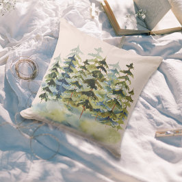 Waterverf Foggy Green Pine Forest Buitenkussen