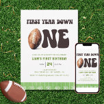 Waterverf Football Eerste jaar Down 1st Verjaardag Kaart<br><div class="desc">Deze leuke eerste verjaardagsfeestuitnodiging heeft een football eerste jaar down thema. De titeltekst is een groovy retro jaren 70 lettertype met een waterverf football. De onderste grens is een waterverf footballs werflijn.</div>