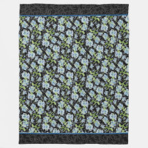 Waterverf Gedekte Plumbago-bloemen op zwart