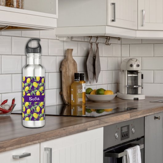 Waterverf geel citroen patroonnaam paarse waterfles 