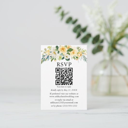 Waterverf Geel Wit Floral Weddenschap QR RSVP Informatiekaartje (Staand voorkant)