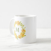 Waterverf geel zomerbloemen krans monogram koffiemok (Voorkant links)