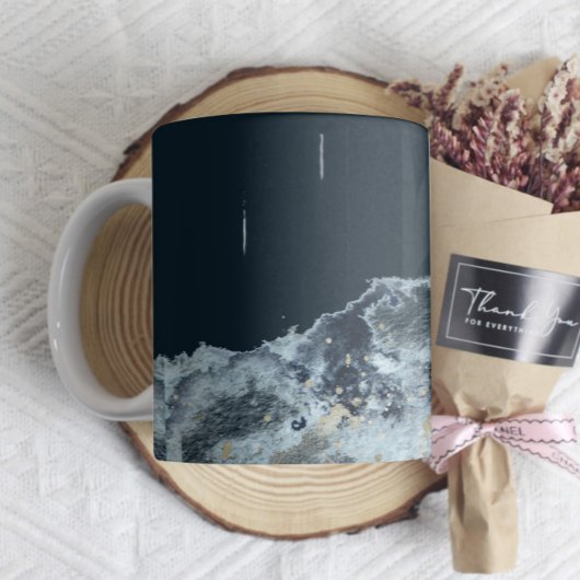 Waterverf golven kustlijn opslaan de datum foto koffiemok