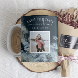 Waterverf golven kustlijn opslaan de datum foto koffiemok