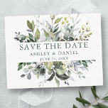 Waterverf Greenery Save the Date Sage Green Briefkaart<br><div class="desc">De moderne Elegant Waterverf Botanische Greenery Wedding Verloving Aankondiging Save The Date Briefkaart include eucalyptusbladeren,  groene botanische bladeren,  stoffige blauwe bladeren en andere prachtige botanische groenery. Sage Green Text.</div>