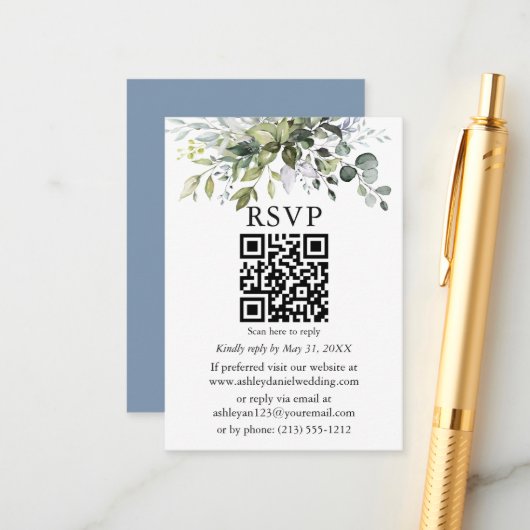 Waterverf Greenery Wedding Dusty Blue QR RSVP Informatiekaartje (Voorkant / Achterkant in situ)