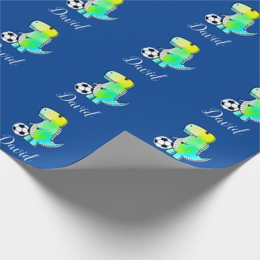 Waterverf groene dinosaurus met aangepaste naam cadeaupapier (Hoek)