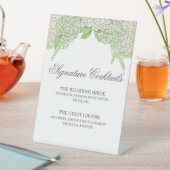 Waterverf Groene en Witte Hydrangea Cocktail Menu Reclamebord Met Voetstuk (Insitu)