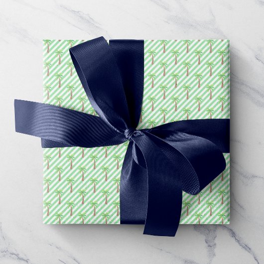 Waterverf groene strepen palmbomen cadeaupapier