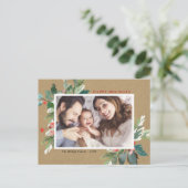 Waterverf Hollies Faux Kraft Paper Festive Foto Feestdagenkaart (Staand voorkant)
