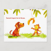 Waterverf hond en aap willen banaan feestdagenkaart (Voorkant)