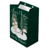 Waterverf Ice Skating Forest Animals op Green Medium Cadeauzakje (Achterkant Gekanteld)