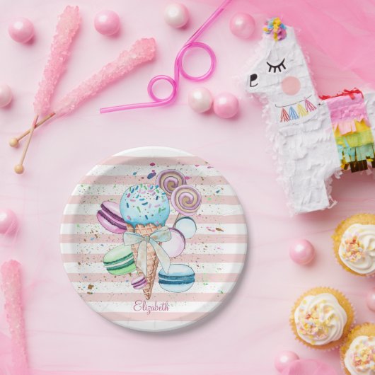 Waterverf ijscrème, macroonen, roze strips papieren bordje (Feest)