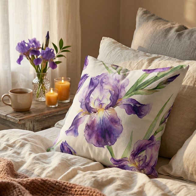 Waterverf Iris Paars Romantisch Bloemmotief Botani Kussen (Creator heeft geüpload)