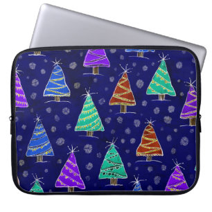 Waterverf kerstbomen: bospatroon. laptop sleeve