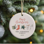 Waterverf kerstkoekje drink snoepriet keramisch ornament<br><div class="desc">Een leuk feestelijk ontwerp met waterverf winterfavorieten - warme chocolademelk,  snoepriet,  kous. Vrolijk kerstfeest in hedendaags lettertype,  perfect om het vakantieseizoen te vieren. Het ornament kan worden bewerkt,  onderdeel van een collectie.</div>