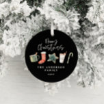 Waterverf kerstkoekje drink snoepriet keramisch ornament<br><div class="desc">Een leuk feestelijk ontwerp met waterverf winterfavorieten - warme chocolademelk,  snoepriet,  kous. Vrolijk kerstfeest in hedendaags lettertype,  perfect om het vakantieseizoen te vieren. Het ornament kan worden bewerkt,  onderdeel van een collectie.</div>