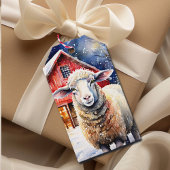 Waterverf kerstschapen en rustieke schuur Cadeaulabel