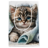 Waterverf kitten onder deken medium cadeauzakje (Voorkant)