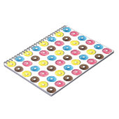 Waterverf kleine donuts, naadloos patroon. notitieboek (Linkerzijde)
