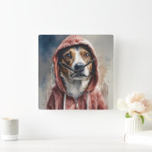Waterverf Kunstwerk Bruin en Witte Hond in Hoodie Vierkante Klok (Huis)