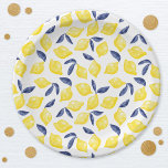 Waterverf Lemon Pattern Citrus Papieren Bordje<br><div class="desc">citruscitruscitroenpatroon van waterverf in geel met blauw-javaanblad op een witte achtergrond voor een fruitige zomeropname van visueel vitamine C. Originele kunst van Nic Squirrell.</div>