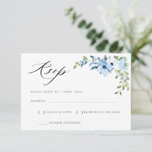 waterverf lichtblauwe bloem RSVP kaart (Staand voorkant)