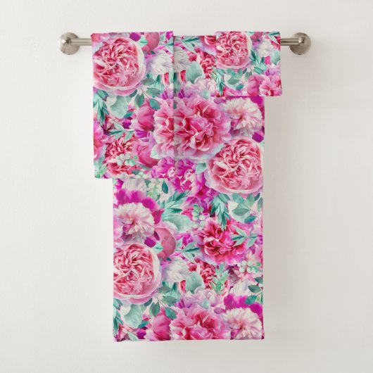 Waterverf Lush Pink Peonies & Green Blauwgroen Lea Bad Handdoek (Insitu)