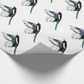 Waterverf Magpie Bird in Flight Natuur Kunst Cadeaupapier (Hoek)