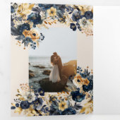 Waterverf Midnight Blue Gouden Bloemen Drieluik Uitnodiging (Binnenzijde eerst)