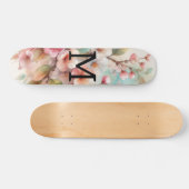 Waterverf monogram roze kersenbloesem persoonlijk skateboard (Horizontaal)