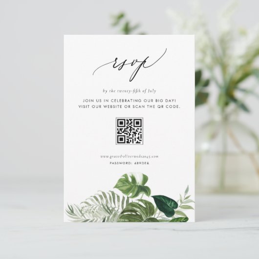 Waterverf Monstera Groene QR Code Trouwen RSVP Kaartje (Staand voorkant)
