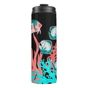 Waterverf naadloos patroon met exotische vissen op thermosbeker