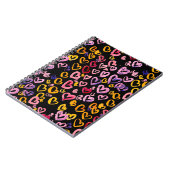 Waterverf naadloos patroon met harten. notitieboek (Linkerzijde)