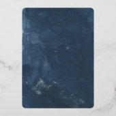 Waterverf Navy Blue Starry Roos Weddenschap Folie Uitnodiging (Achterkant)
