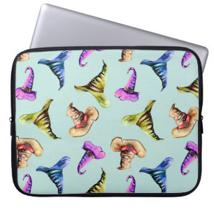 Waterverf oude petten: blauwe achtergrond. laptop sleeve