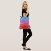 Waterverf overvloeien - Rood en blauw Tote Bag (Op model)