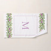 Waterverf paarse bloemen, monogram bloemig bad handdoek (Handdoek)