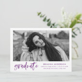 Waterverf Paarse Brush Script Graduation Party Kaart (Staand voorkant)