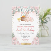 Waterverf paaskonijn en bloemen verjaardag kaart (Staand voorkant)