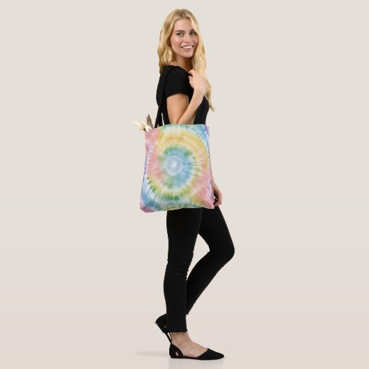 Waterverf Pastel Rainbow Tie Dye Tote Bag (Op model)