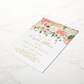 Waterverf Perzik en Ivory Flowers Couples Shower Folie Uitnodiging (Gedraaid)